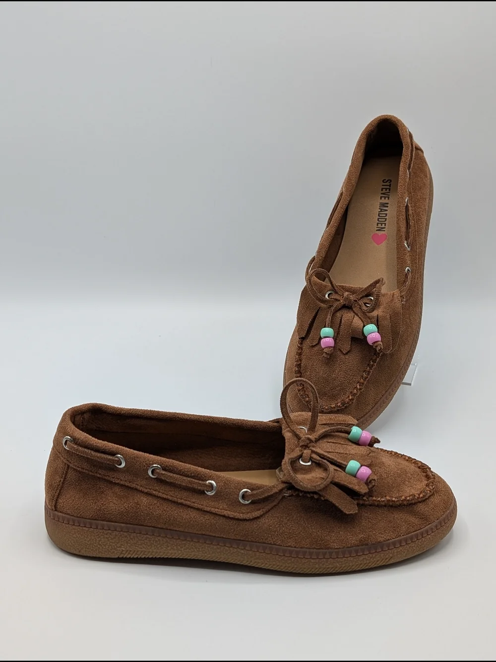 Steve Madden Girls Big Kids 3 Tan Suede Bow Moccasin Loafers with Bead Accents